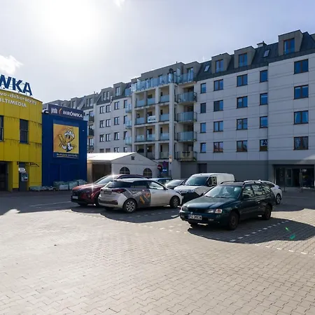 Apartment Czarnieckiego With Free Parking By Renters Poznan
