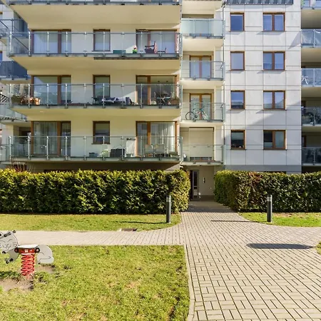 Apartment Czarnieckiego With Free Parking By Renters *