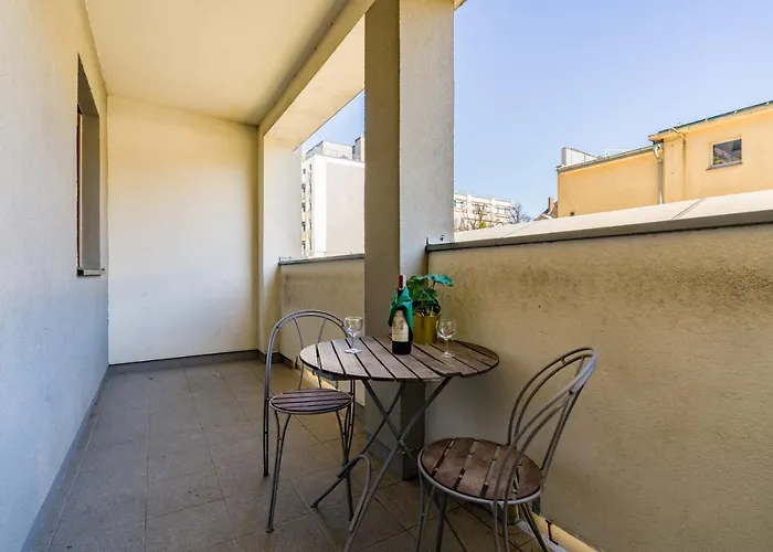 Czarnieckiego By Renters דירה